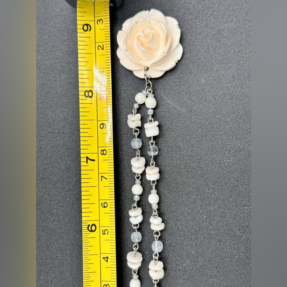 Carved Rose Necklace - Picture 3 of 4